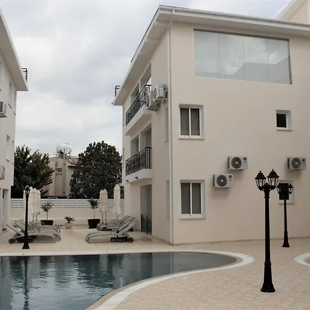 Carisa Gardens