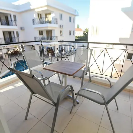 Carisa Gardens *