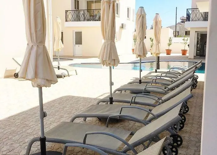 Lägenhet Carisa Gardens