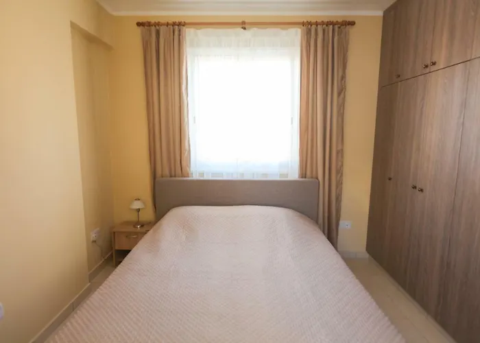 Lägenhet Carisa Gardens